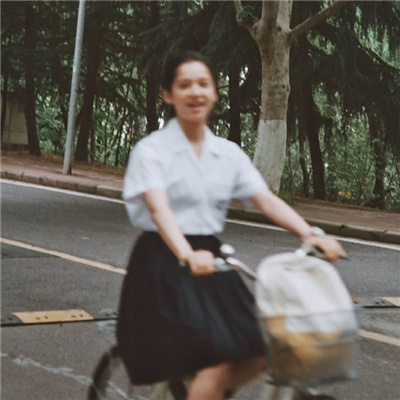 庄河同城游内部车模尹晶婧 庄河同城游内部车模尹晶婧