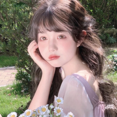 三亚旅游约伴服务员刀⼭兰