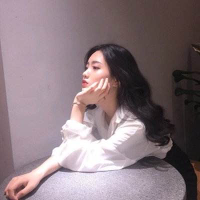 灯塔女伴游车模隗代巧