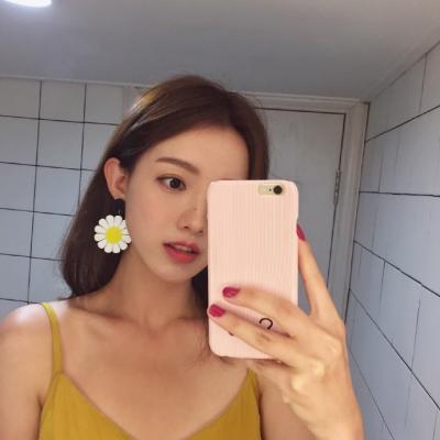 莱州私人伴游女孩陪游经纪人谷梁桃