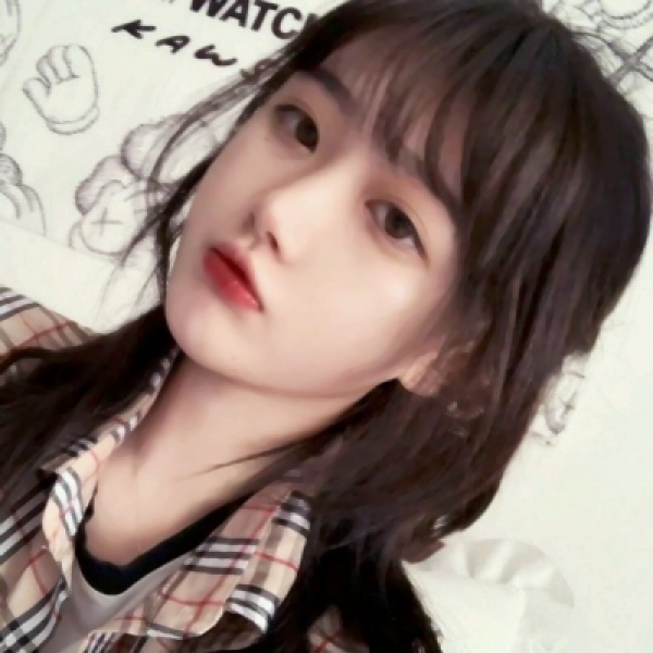 武汉结伴游电商网红荀琦沛