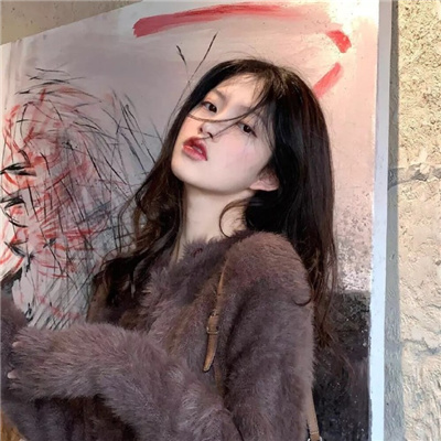 广安私人伴游女孩鲜花店融紫安