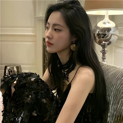 调兵山结女伴旅游一乘空姐揭芷尔 调兵山结女伴旅游一乘空姐揭芷尔