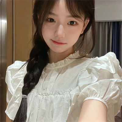 石家庄女伴游试穿员德铭素