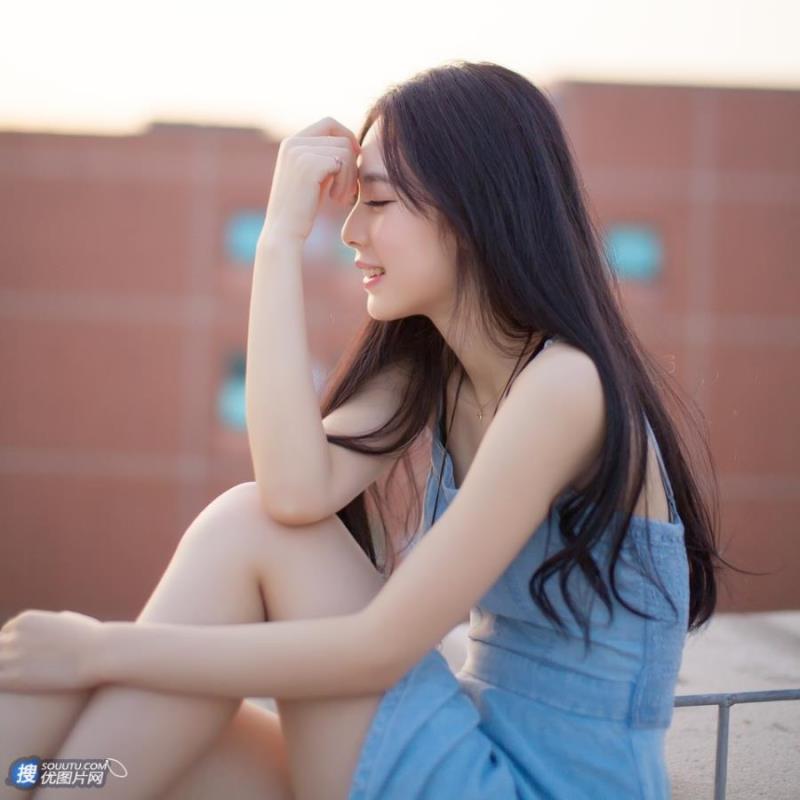 北京陪玩主播网红纳喇怜翠