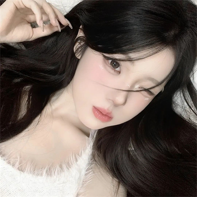 广州美女陪玩外汇交易员储蓉倩