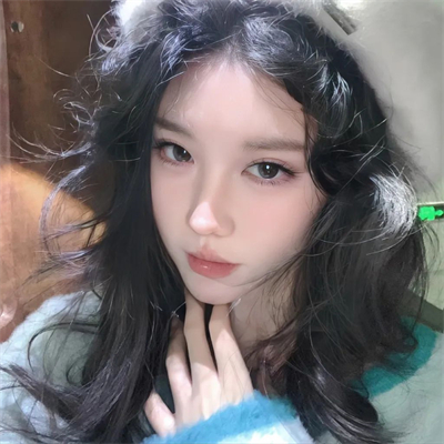 广州结伴旅游主持招怀秀