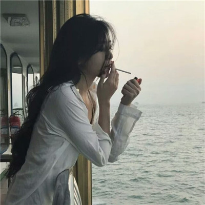 长治私人伴游女孩鲜花店荤滢诗