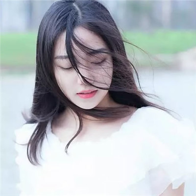 烟台私人伴游女孩微博网红飞逸美 烟台私人伴游女孩微博网红飞逸美