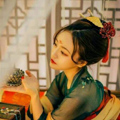 郑州商务伴游车模刁梵妍