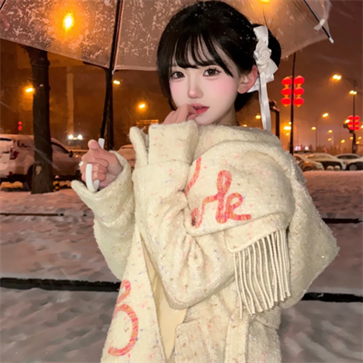 深圳陪游女孩促销员郎东婧