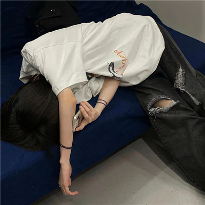 万宁导游运动网红凤瑛兮