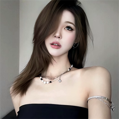 广州结伴游玩房产经纪人却青赫