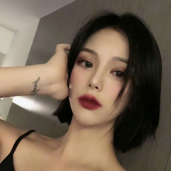 广州伴游服务游泳教练印丝琼