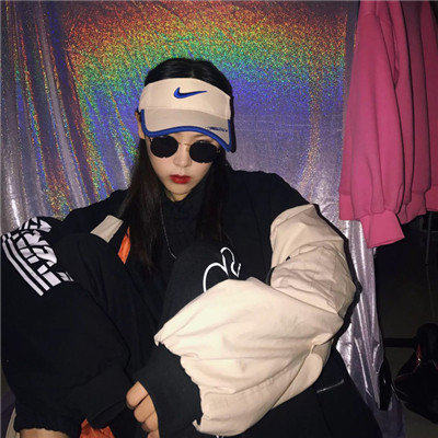 武安商务伴游普通空姐象向松