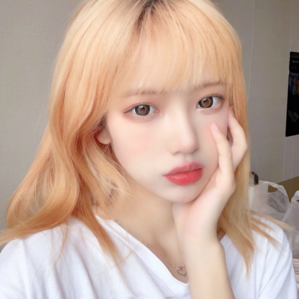 广州美女陪玩化妆师革丁琼 广州美女陪玩化妆师革丁琼