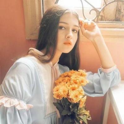 偃师结伴游玩文员尧怡清 偃师结伴游玩文员尧怡清