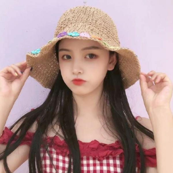 深圳美女伴游预约学生鄢雨