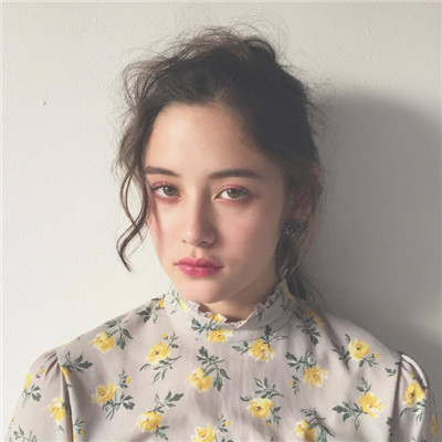 辽源旅游约伴高挑空姐裔滢碧