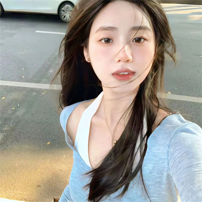 上海私人伴游车展车模国⼜蓝