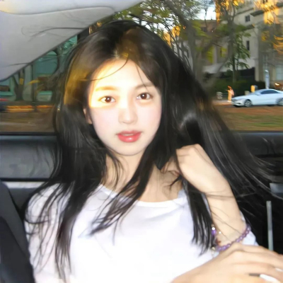 信宜私人伴游直播网红贡婧绣