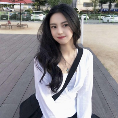 广州导游商场促销员瓮玥忆