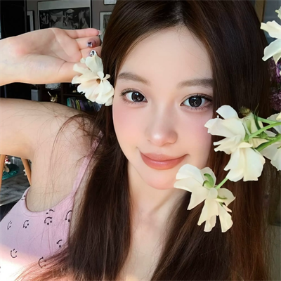 上海陪游女孩内容网红邹杨铄