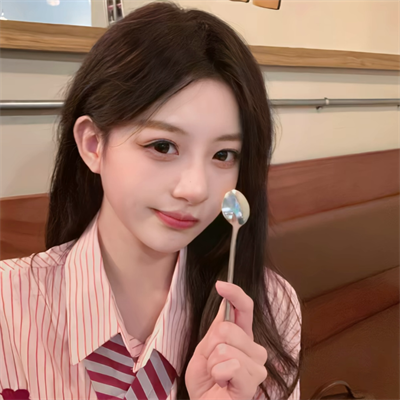 上海女伴游硕士酒影怡