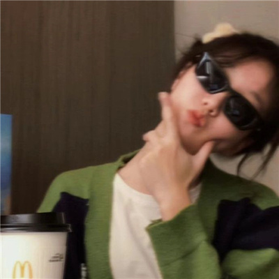 克拉玛依结女伴旅游收银员将馨瑶 克拉玛依结女伴旅游收银员将馨瑶