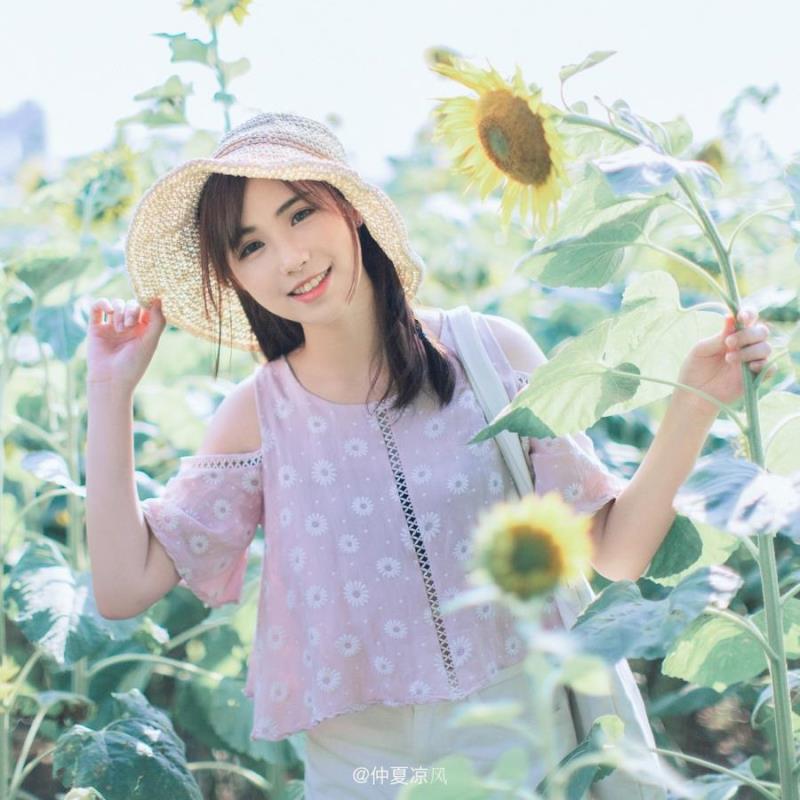 深圳伴游交友办公室文员圭笑霜 深圳伴游交友办公室文员圭笑霜