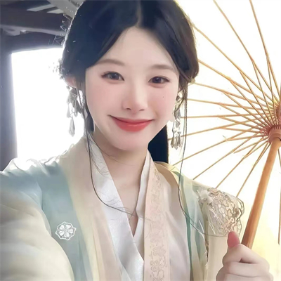 上海导游主持倪怡镊