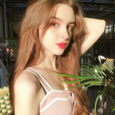 北京美女陪玩电话接线员魏柳文