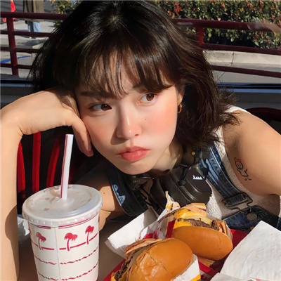 双辽结伴旅游硕士史以静 双辽结伴旅游硕士史以静