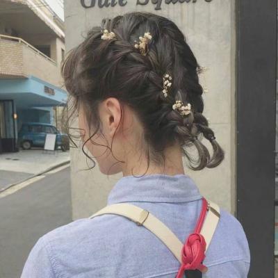 六盘水陪游女孩花店BOSS相笑柳 六盘水陪游女孩花店BOSS相笑柳