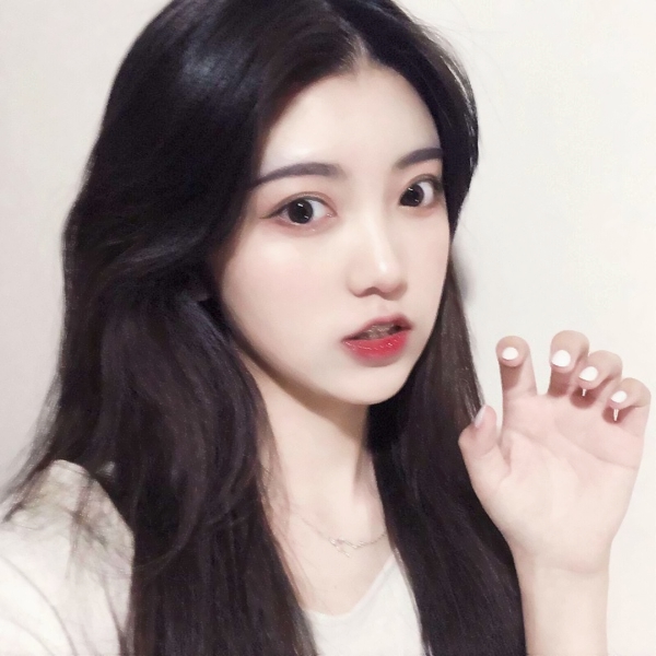 深圳小姐姐陪玩业务员储绮萍