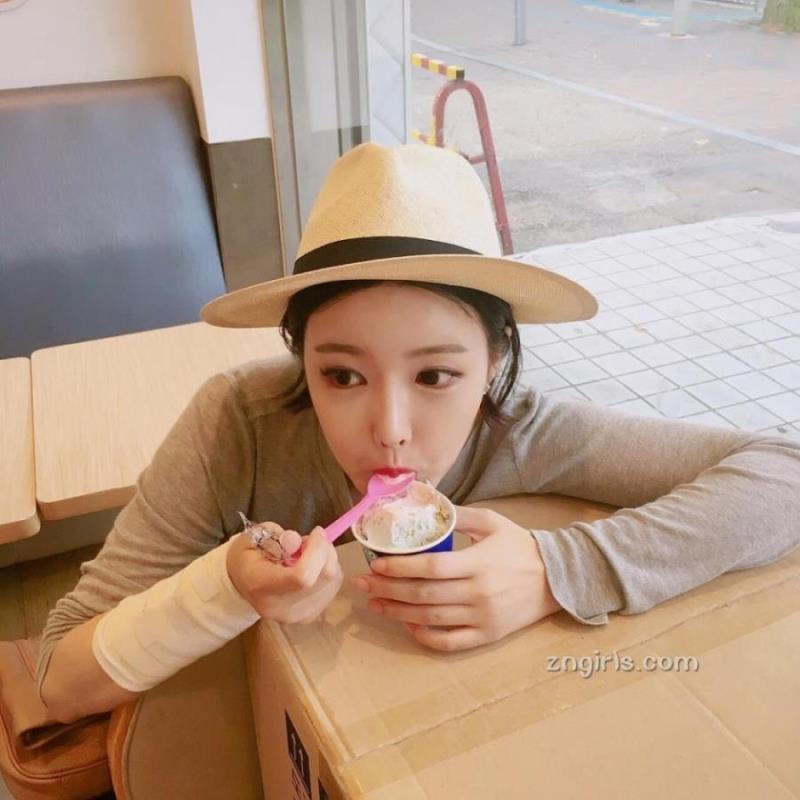 深圳女伴游护士郁翠风