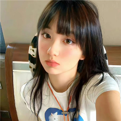 宁德私人伴游女孩代言车模邬玲凉