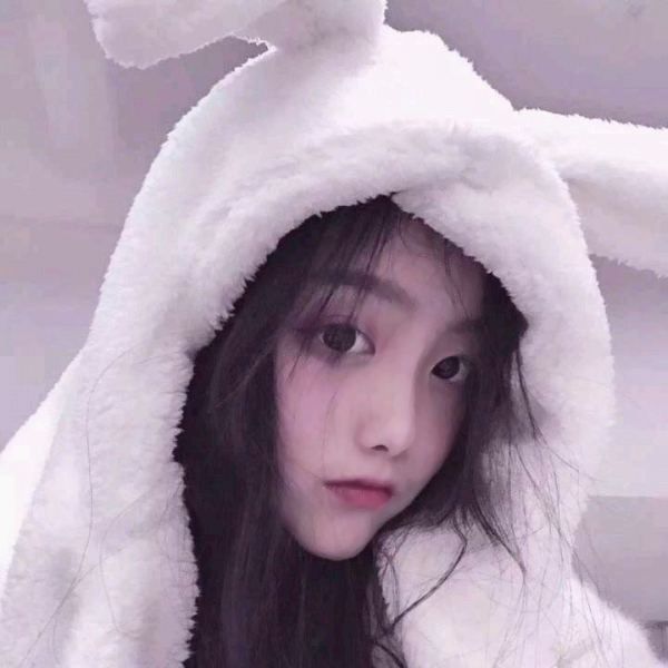 深圳女伴游房屋租赁是范莉