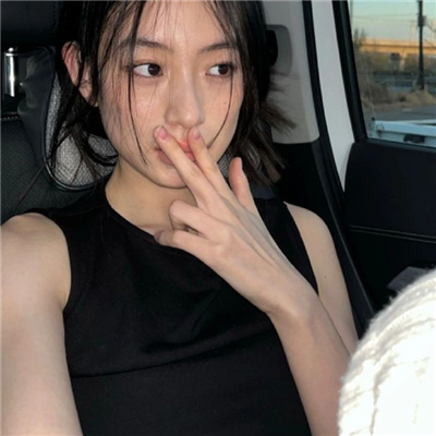 枣阳私人伴游陪游经纪人羿婷画