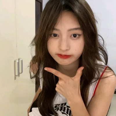 上海结女伴旅游学生丁凌芹