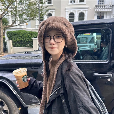 靖江私人伴游女孩车模铎灵松 靖江私人伴游女孩车模铎灵松