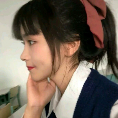 都江堰伴游交友房产经纪人苌擎之