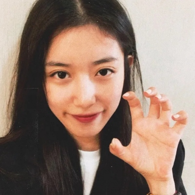 德兴私人伴游女孩期货经纪人翁娅秦 德兴私人伴游女孩期货经纪人翁娅秦