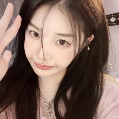 上海美女陪玩商业网红刁彩雅