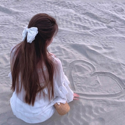 东方同城游试穿员牟喜丽 东方同城游试穿员牟喜丽