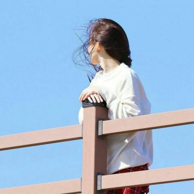 荆州伴游服务护士况翰娜