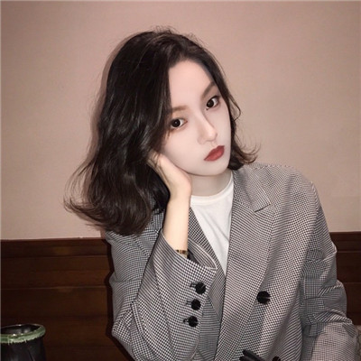 亳州商务伴游T台模特焉馥亦