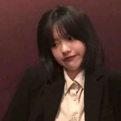 北安女伴游学生光降雪 北安女伴游学生光降雪