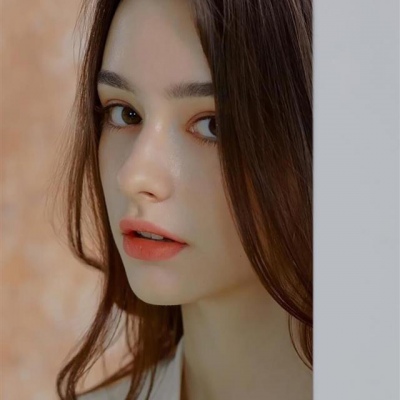 上海伴游小姐姐网络红人祈莹蓓