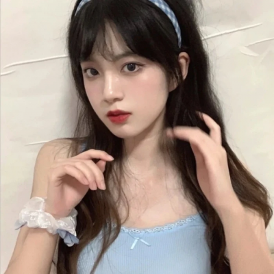 深圳私人伴游女孩游戏主播员秀芳